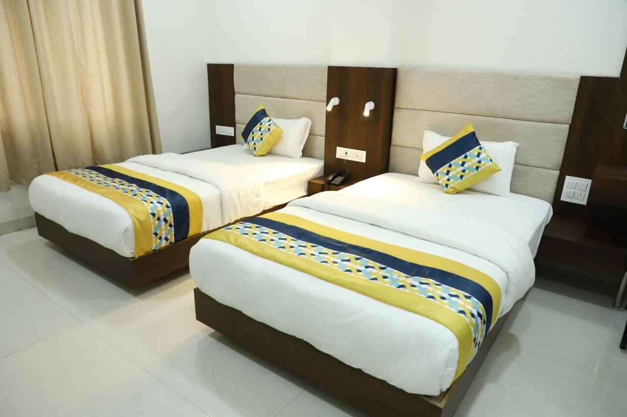 Hotel Singhnature Khandwa Esterno foto