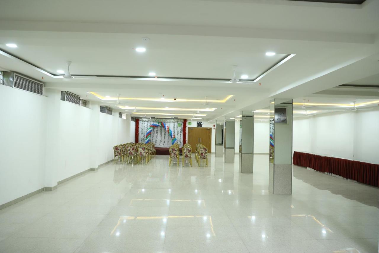 Hotel Singhnature Khandwa Esterno foto